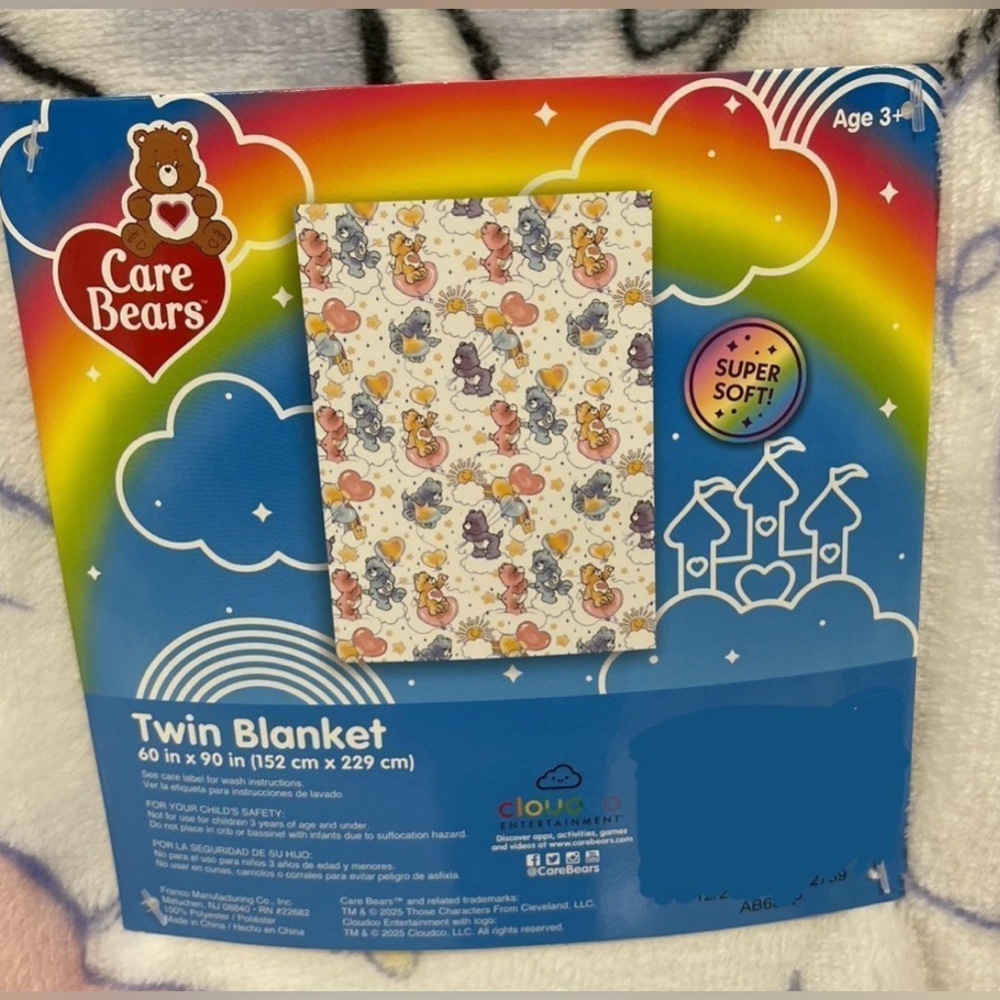 Care Bears Blanket🩷 - Picture 2 of 2